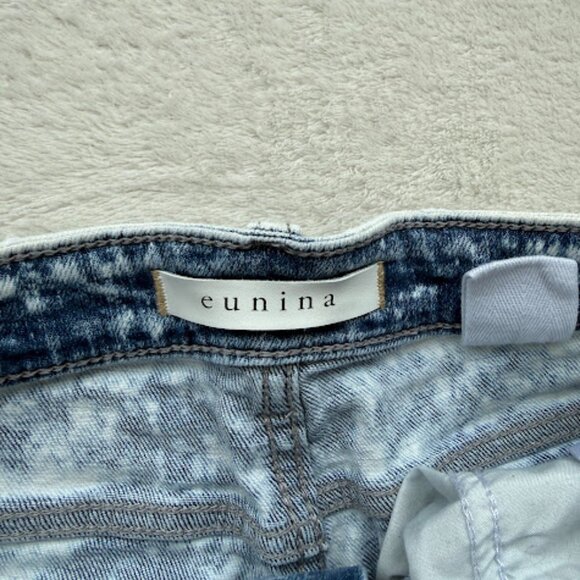 Eunina Light Wash Distressed High Rise Cutoff Denim Shorts Frayed Hem Festival S - Picture 13 of 13